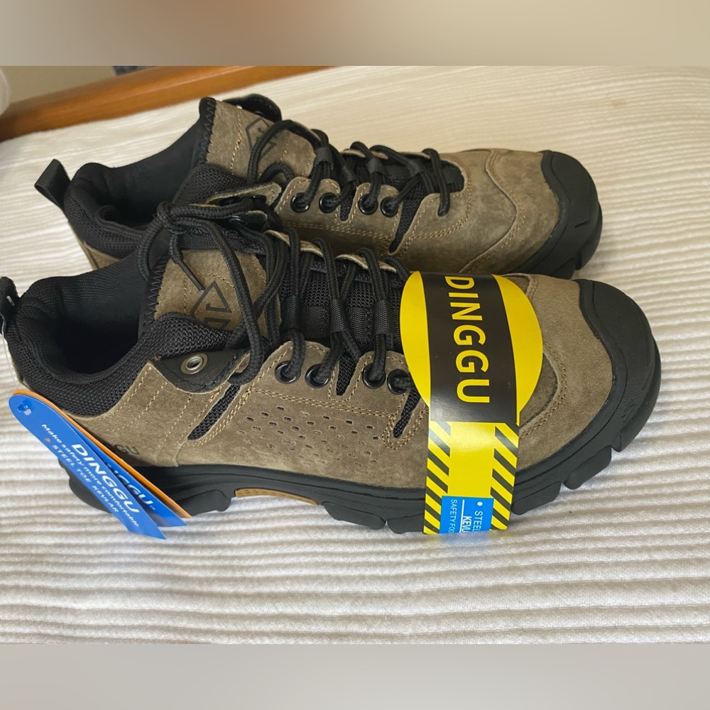 NWT Dinggu steel toe safety shoes men size 7